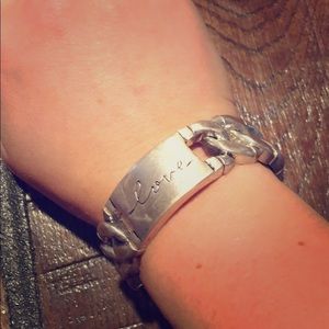 Silver love stretch bracelet